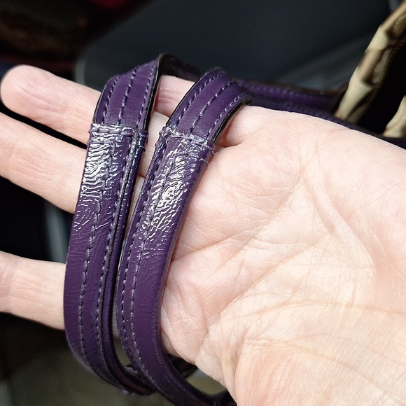 COACH purple and brown signature bag. - Picture 9 of 10